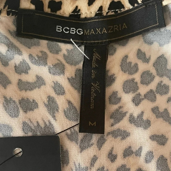 BCBGMaxAzria Leopard Print Faux Wrap Dress Size Medium - Picture 7 of 8